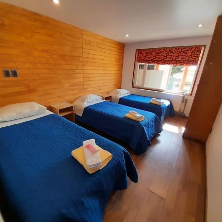 Almer Hostal Пунта Аренас Екстериор снимка