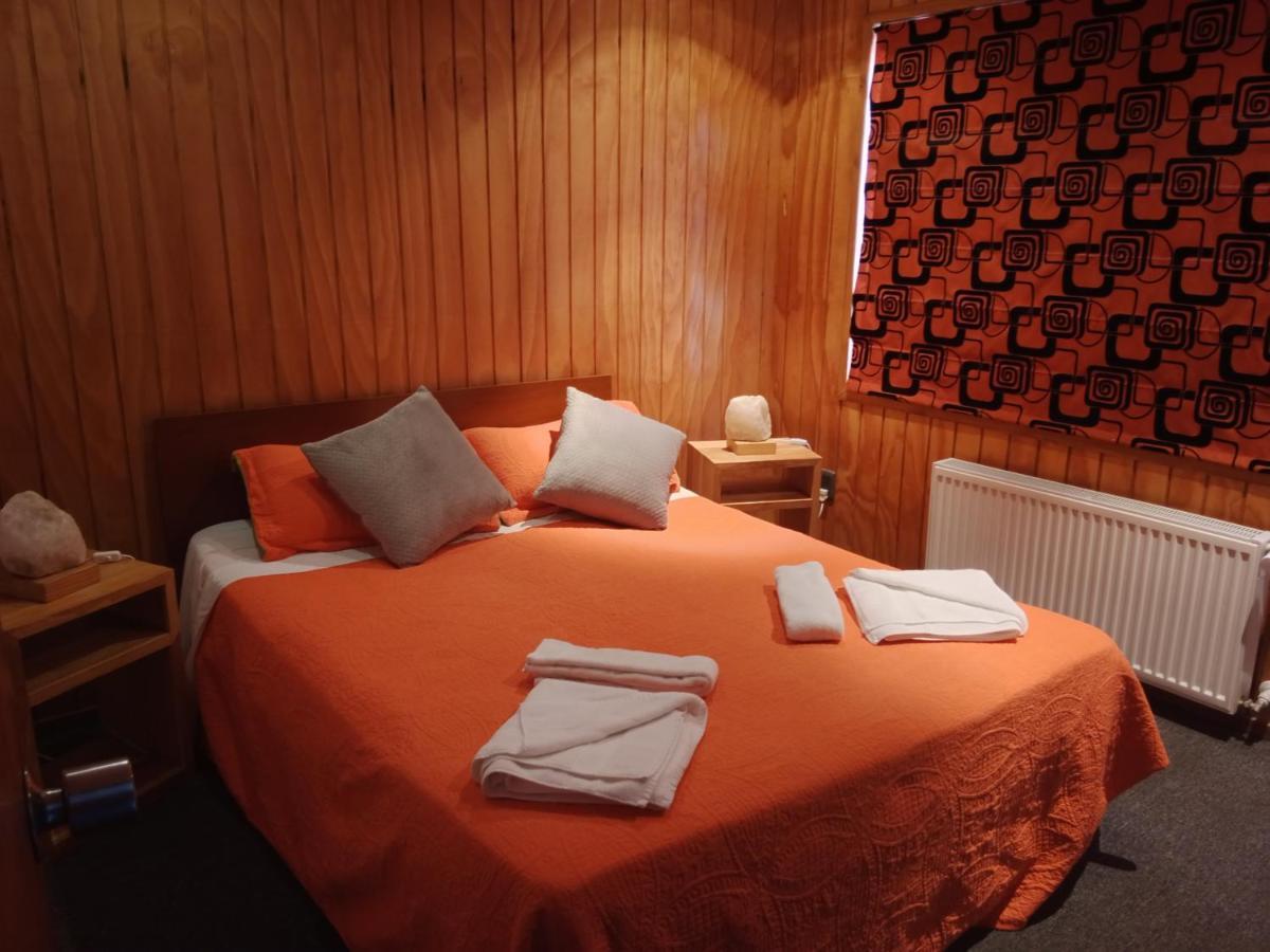 Almer Hostal Пунта Аренас Екстериор снимка